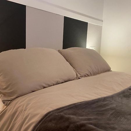 Appartamento Apartamento Casa Latre Barbastro Esterno foto