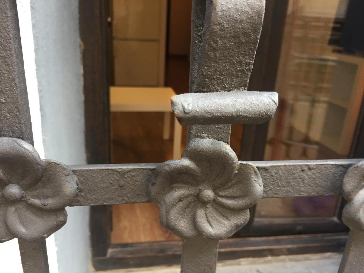 Appartamento Apartamento Casa Latre Barbastro Esterno foto